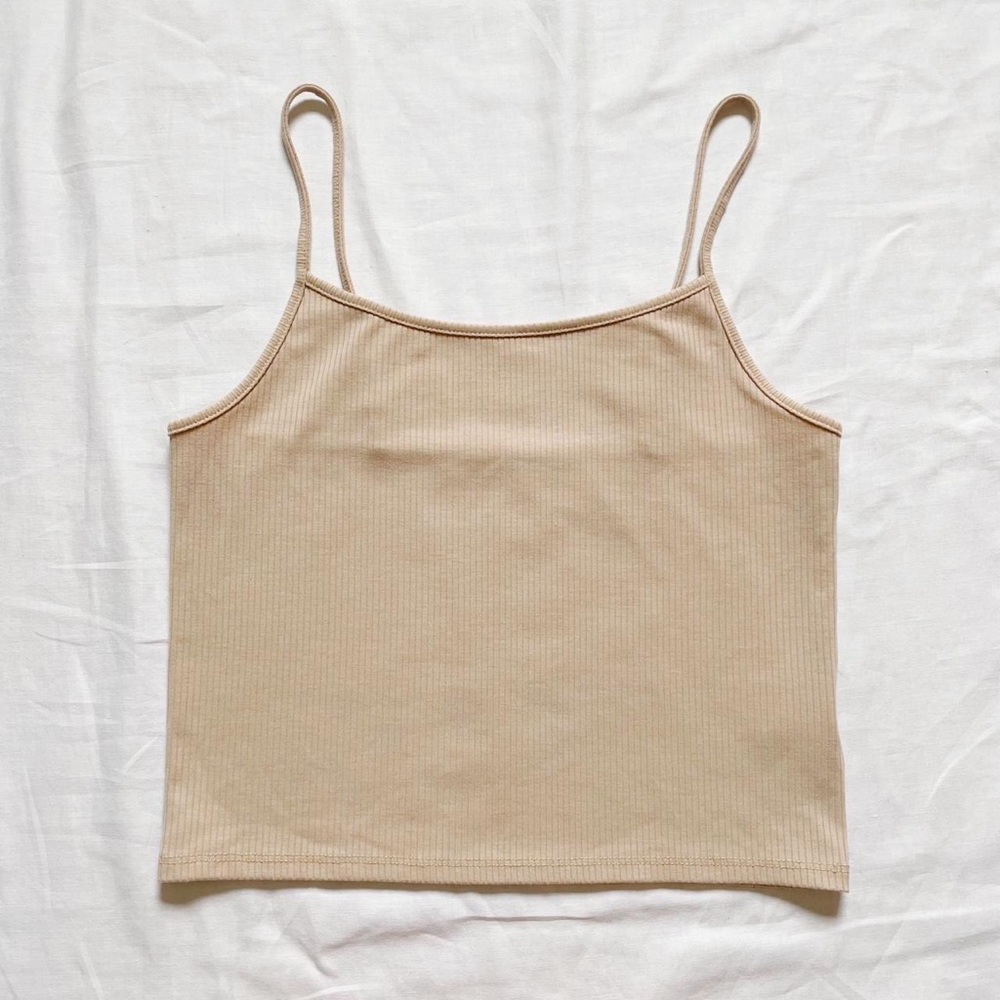 american eagle nude crop tank top🥥